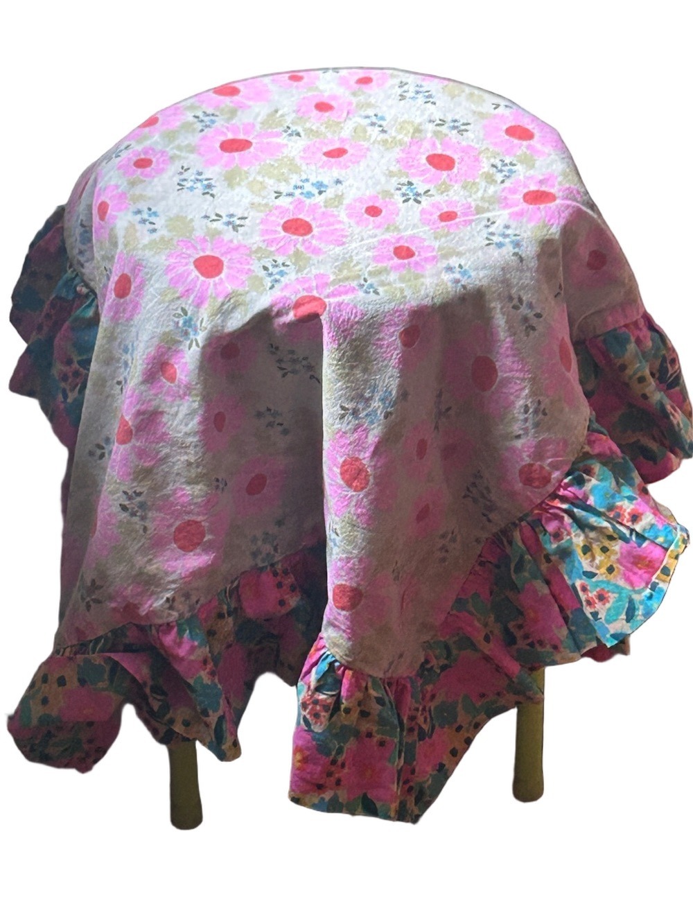 Bohemian Mini Table + 2 Side Mini Floral Tan / Aqua Ruffled Table Throw Set of 2